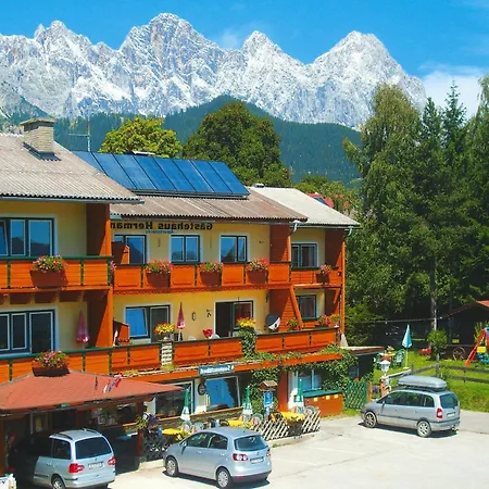 Hermann, * Ramsau am Dachstein
